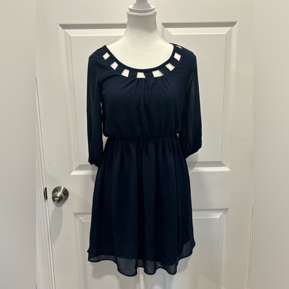 BCX Dress Blue Lace Bell size XS Classic Church‎ School Work Wedding Dance